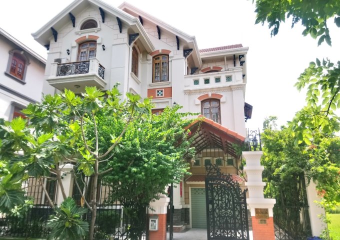 Kẹt tiền cần bán gấp căn nhà mặt tiền đường số Nguyễn Thị Định, Bình Trưng Tây, Quận 2