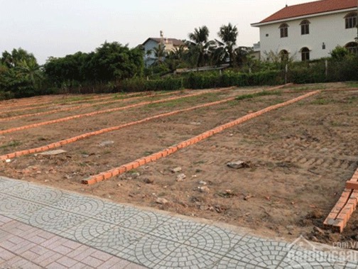 Cần bán lô đất 100m  “2 mặt tiền”  đường Lý Nam Đế tp Pleiku 600tr 