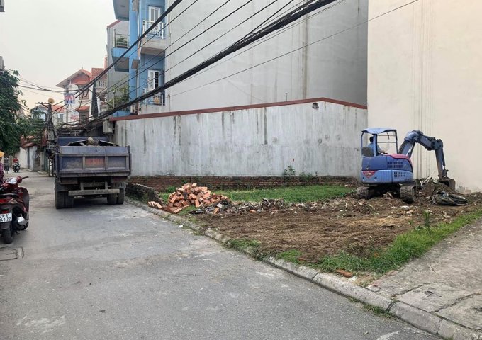 CHÍNH CHỦ BÁN MẢNH ĐẤT 43,1M TẠI TỔ 9 LỆ MẬT, VIỆT HƯNG, LONG BIÊN, HÀ NỘI