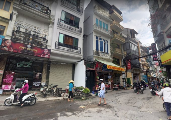 Bán nhà phố Cát Linh, phố tấp nập, vị trí KD đắc địa. 64m*4T, mt 4.8m, giá 15 tỷ.