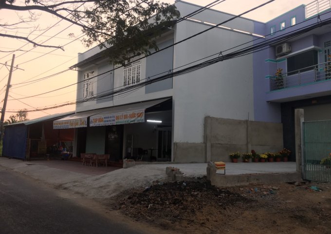 Bán nhà và đất thổ cư tại mặt tiền đường Tân Long, xã Tân Nhựt, huyện Bình Chánh, TP.HCM