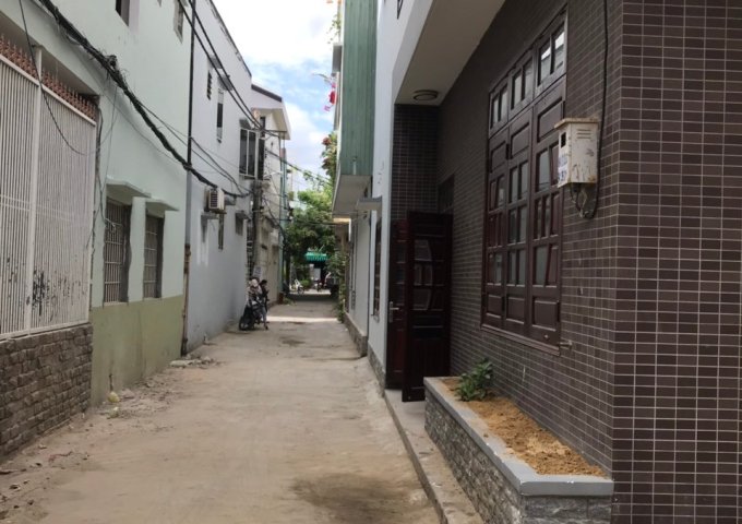 Chính chủ bán nhà đẹp 2 mặt kiệt địa chỉ 90/17 Hà Huy Tập, quận Thanh Khê