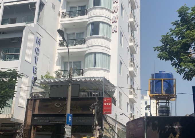 Gia đình cần bán nhà góc 2 MT Nguyễn Thái Bình, Q.1. DT: 4.5x25m trệt 3 tầng, giá bán: 41 tỷ TL