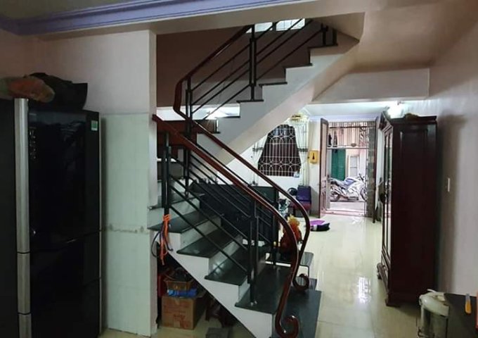 Bán nhà ngõ 246 Đà Nẵng, ngô quyền, hải phòng. Gía 1.4 tỷ. Lh 0906 003 186