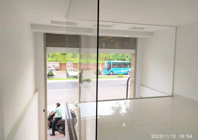 Cho thuê văn phòng 80m2 MT đường Xô Viết Nghệ Tĩnh. LH: 093.234.6989