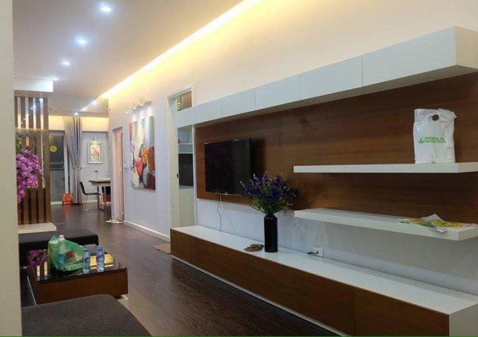 Cho thuê căn hộ 165 Thái Hà | 120m2 - 3PN sáng | Đồ cơ bản, view đẹp, giá 16tr/tháng. 