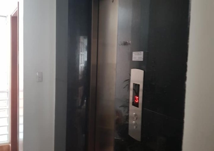 Bán tòa nhà 6 tầng đường nhựa xe hơi quay đầu chỉ 12,8 tỷ TL