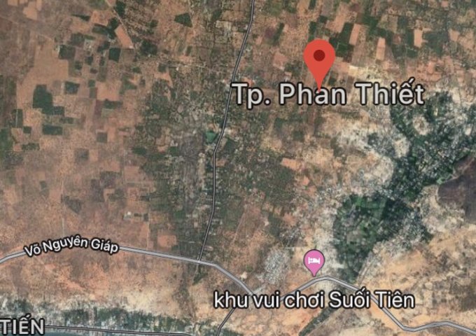 Cần bán 2100m2 đất mặt tiền Trần Bình Trọng gần sân bay Thiện Nghiệp
