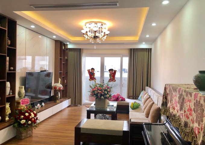 Cần bán CHCC tầng 15 Tháp Tây chung cư Học Viện Quốc Phòng đường Nguyễn Văn Huyên kéo dài.