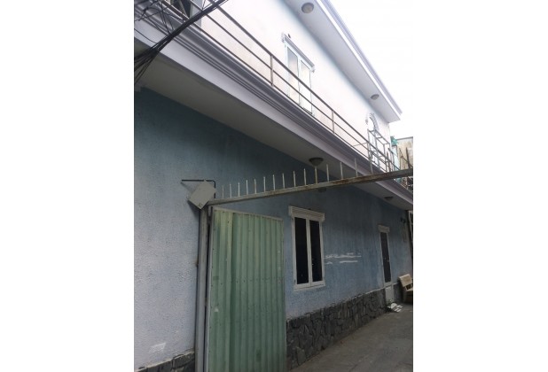 Cho thuê nhà 2 lầu tại Đường Trường Chinh, Q.Tân Phú