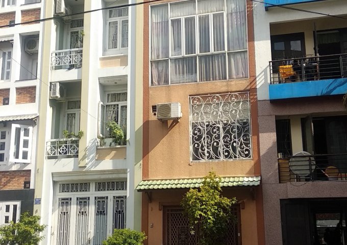 Bán nhà mặt tiền đường số 1, phường 10 quận Tân Bình. DTCN 43,78m2, giá chỉ 7.4 tỷ