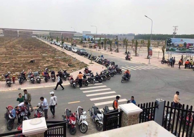 Central Mall, MT đường An Viễn - Hưng Thịnh,   Đồng Nai, giá: 600tr/80m2 SHR, thổ cư 100%, liền kề sân bay long thành.lH: 0931.580.581