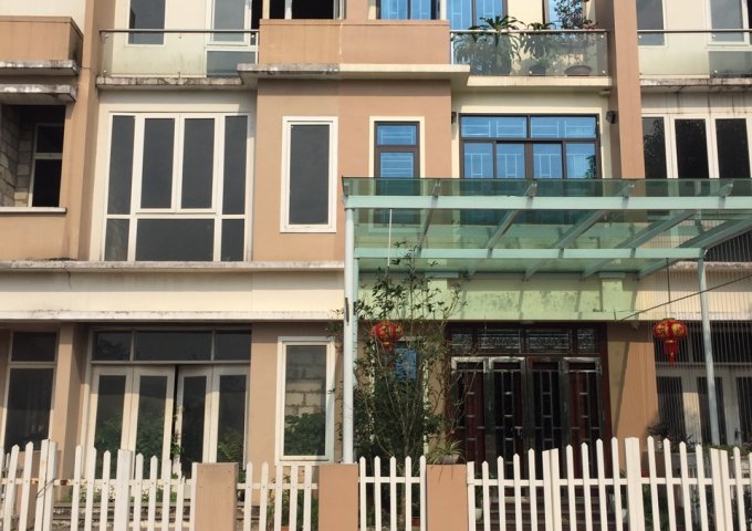 Bán liền kề khu đô thị Xuân Phương Viglacera, Căn góc diện tích 107m2, Full nội thất  giá bán 8,1 tỷ