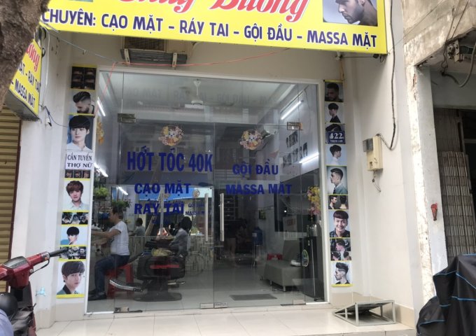 Cần sang tiệm hớt tóc Nam ở đường Thạch Lam, Quận Tân Phú, HCM
