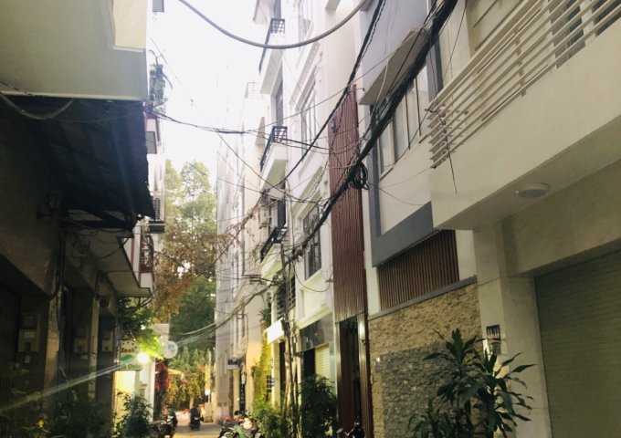 bán nhà riêng ở đường Nguyễn Thị Minh Khai,Quận 1.Diện tich 46.5m2,giá 12 tỷ