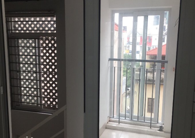 Cho thuê 2 tầng 4 và 5 nhà ngõ 158/1 Nguyễn Khánh Toàn - Cầu Giấy