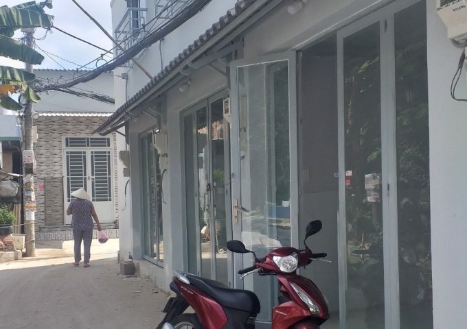 Bán nhà hẻm 994 Huỳnh Tấn Phát, P.Tân Phú, Quận 7 