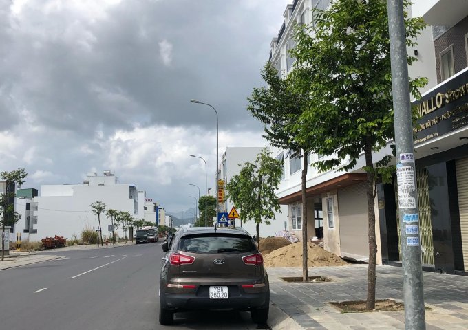 Bán đất đường Số 4 đường chính trung tâm khu đô thị Lê Hồng Phong 2, Nha Trang, giá rẻ
