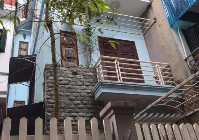 Bán nhà Định Công Thượng 3.68 tỷ, 45m2, gara ô tô, siêu đẹp