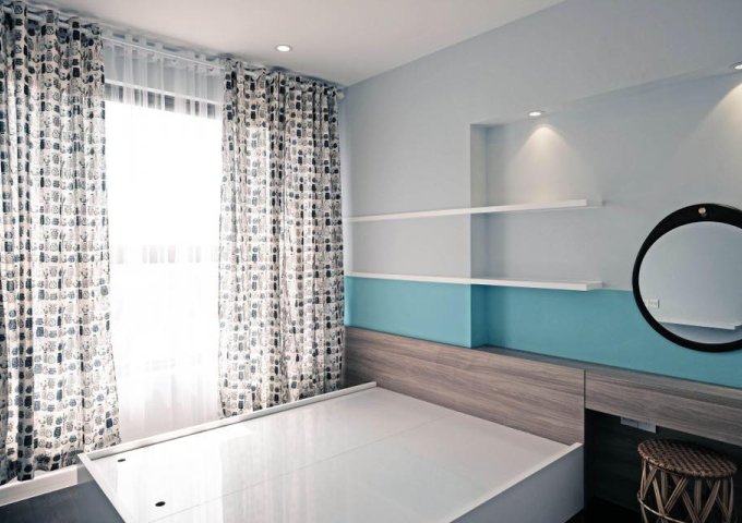 Cho Thuê căn hộ  3 phòng ngủ, đầy đủ nội thất tại Phú Hoàng Anh . LH: 0911422209