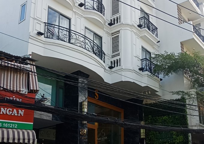 Bán khách sạn HĐT 100tr/th, giáp Phan Xích Long, p.2,Phú Nhuận, DT 7x20m, giá bán 17 tỷ 
