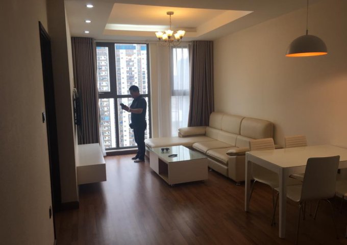 Cho thuê CHCC Home City - Trung Kinh, Cầu Giấy, 74m2, 2 phòng ngủ sáng, đủ đồ, giá rẻ