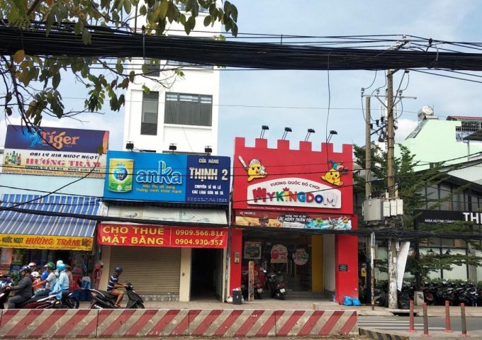 Chờ thuê mặt bằng, mặt tiền đường Huỳnh Tấn Phát, P Bình Thuận,Q7,HCM