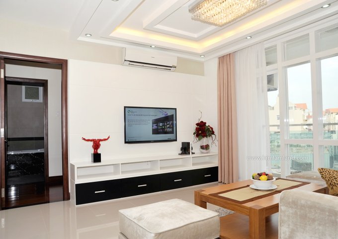 Cho thuê nhà Nguyên căn mặt tiền 362-364 Võ Văn tần, P5. Q3