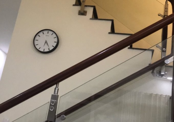 Bán gấp nhà hẻm thẳng 435 Ng Tri Phương Q10(3.33x10) 2 lầu đúc chỉ 5.9 tỷ TL