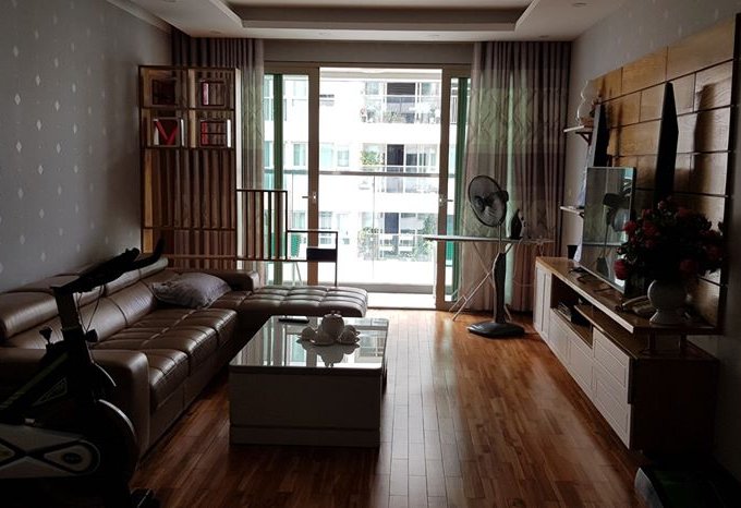 Bán gấp căn hộ 130m2 Mandarin Garden - Hoàng Minh Giám 3 ngủ ,2 WC , full nội thất cao cấp giá 6,4 tỷ