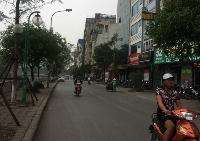 Nhà mặt phố Nguyễn Khang, Cầu Giấy. 40m2, 5 tầng, 14 tỷ.