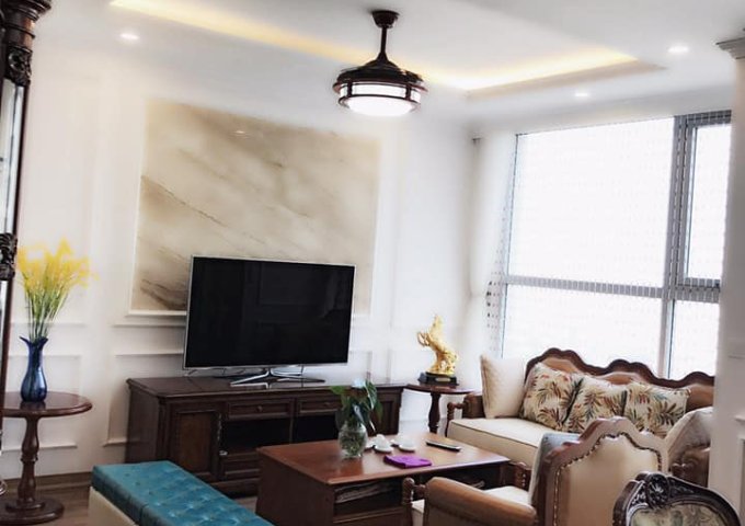 Cho thuê căn hộ 2 phòng ngủ tòa Chelsea Park Trung Kính, 98m2, 10.5tr, đầy đủ đồ, LH 0392947519