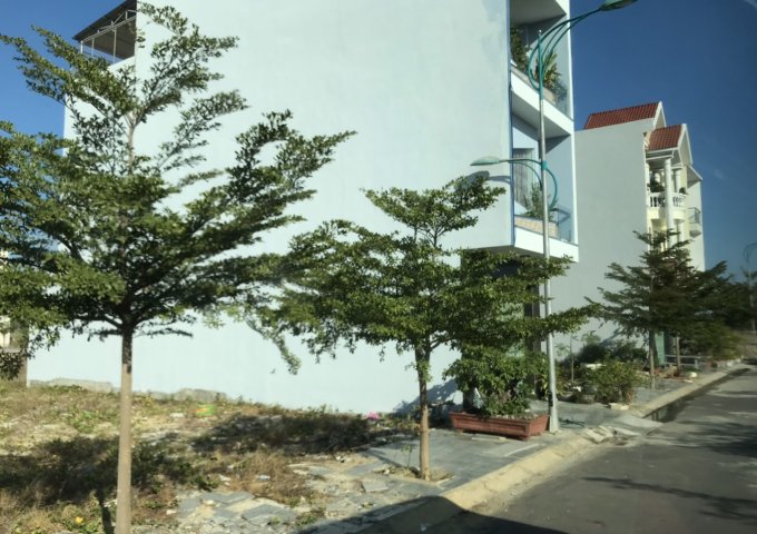 Chính chủ cần bán lô đất trung tâm thành phố Quy Nhơn, diện tích 126m2