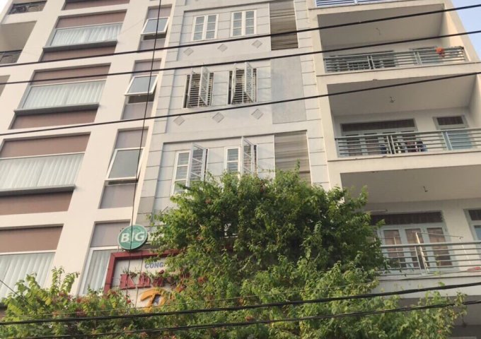 Cho thuê tòa nhà căn hộ dịch vụ, 6 tầng (7x11m) Nguyễn Trãi, Quận 1 gần ngay New World. Giá 90tr. LH: 0908199609