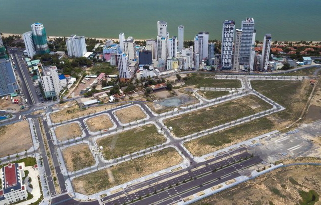 Bán đất hai mặt tiền Dự án sân bay Nha Trang, diện tích 786.03m2, gần biển, kinh doanh khách sạn