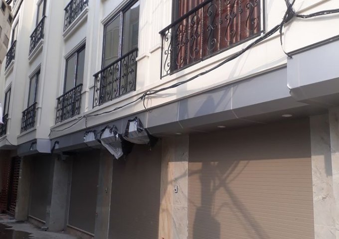 Cần bán gấp nhà Bồ Đề 34/46m2 chỉ 2.5 tỷ bằng giá bán đất