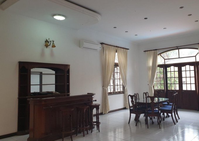 Villa Lương Định Của - Garage 2 LẦu - Phù hợp Ở/ Làm Văn Phòng 