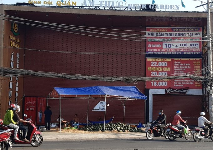 Nhà 17 x 35m ngay ngã ba Thoại Ngọc Hầu - Nguyễn Sơn. 