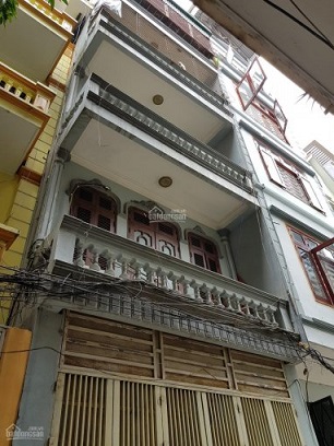 Chính chủ Bán nhà 4 tầng, 1tum, DT 36m2, MT4.5m, Nguyễn Văn Cừ, Gia Thụy, Long Biên, Giá 4,2tỷ