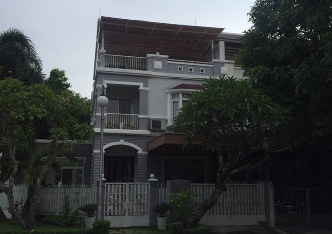 Bán gấp biệt thự liên kế Mỹ Thái 1 ở Phú Mỹ Hưng, Quận 7 giá tốt