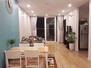 Cần cho thuê chung cư  chung cư Starcity 23 Lê Văn Lương, 2PN 2WC, 1PK, 1 bếp, ban công thoáng mát