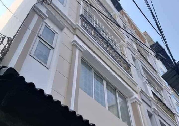 Nhà mới xây 3 tầng Nguyễn Kiệm Phú Nhuận 40m2 5tỷ