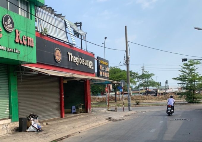 Cho thuê nhà góc 2 MT Đường Nguyễn Văn Linh,P.Tân Phong, Q7