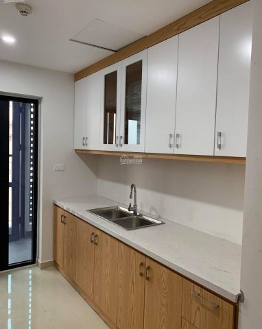 948622985 Cho thuê căn hộ Five Star - số 2 Kim Giang 75m2 - 2 phòng ngủ nội thất cơ bản, hiện đại, giá 8 triệu/tháng.