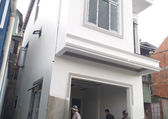 Cần tiền bán căn nhà mới sắp hoàn công đường ô tô View đẹp Cao Thắng  P7, Đà Lạt- Giá 3.5tỷ 