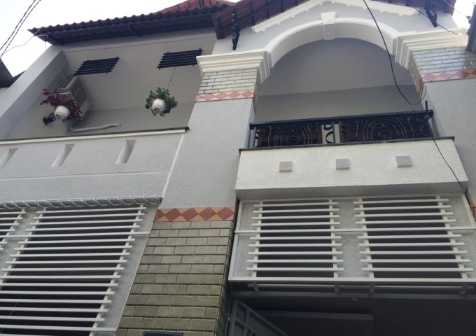 Bán nhà HXH đường Lê Hồng Phong phường 1 Quận 10 Dt 3.6x17m trệt 2 lầu nhà mới