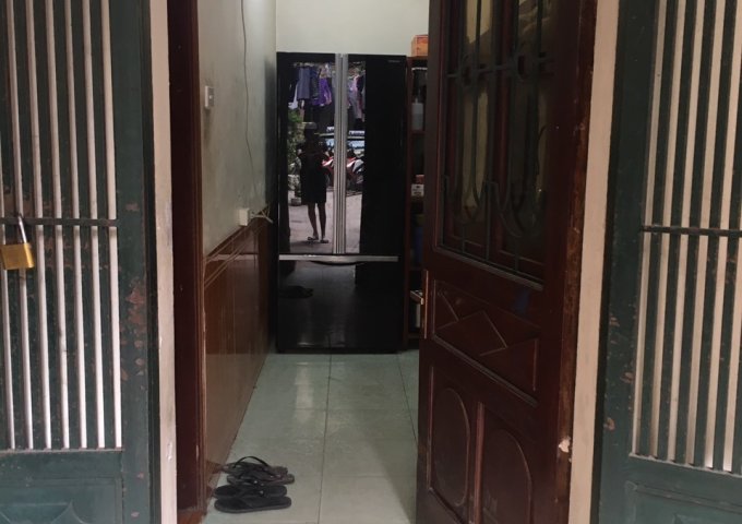 Bán nhà tập thể  xí nghiệp xây lắp 24 ngõ 68, Quan Nhân, P101 DT50m2, giá 1.6 tỷ LH 0969065560