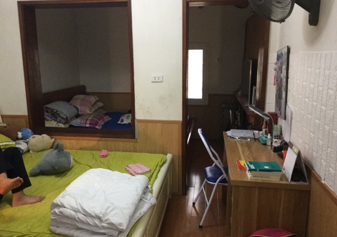 Bán nhà tập thể  xí nghiệp xây lắp 24 ngõ 68, Quan Nhân, P101 DT50m2, giá 1.6 tỷ LH 0969065560