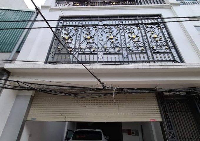 BÁN NHÀ Phúc Đồng Long Biên  5 tầng  40m2 giá 3.2 TỶ