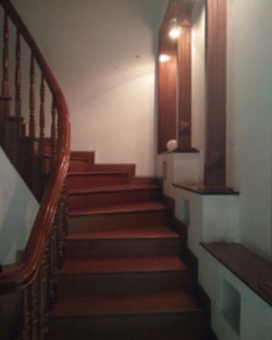Cần cho thuê nhà riêng 5 tầng tại Văn Cao ,Ba Đình